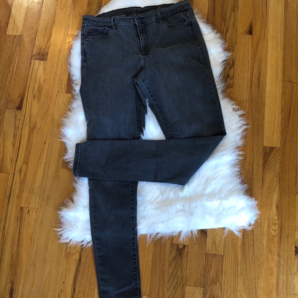 Grey Gap stretch skinny jeans size 33 tall